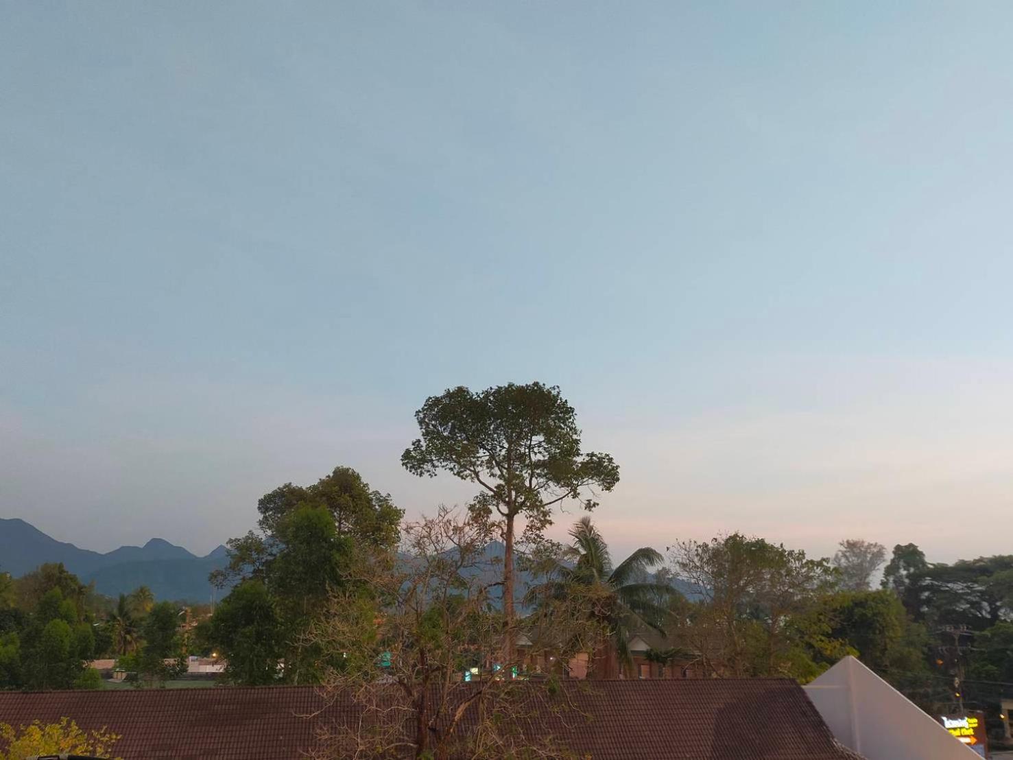 Eastique Hotel Koh Chang 达叻府 外观 照片